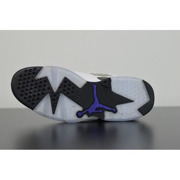 AIR JORDAN 6 RETRO Flight Nostalgia 2022
