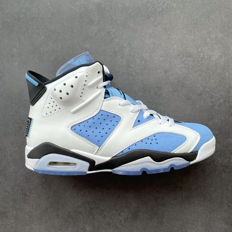 Air Jordan 6 UNC White