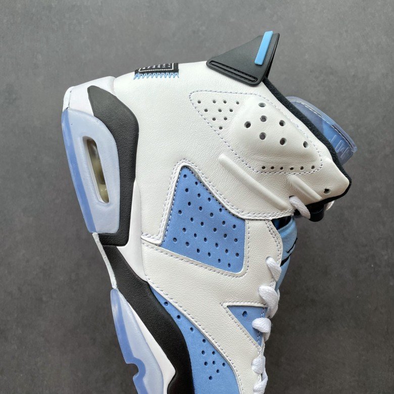 Air Jordan 6 UNC White