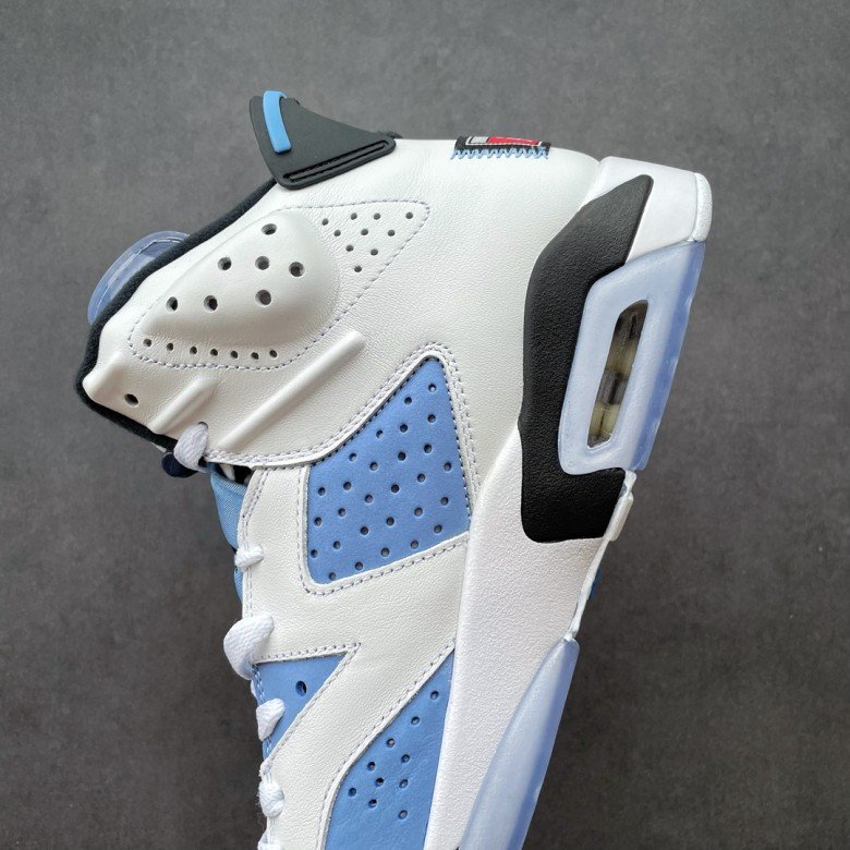 Air Jordan 6 UNC White