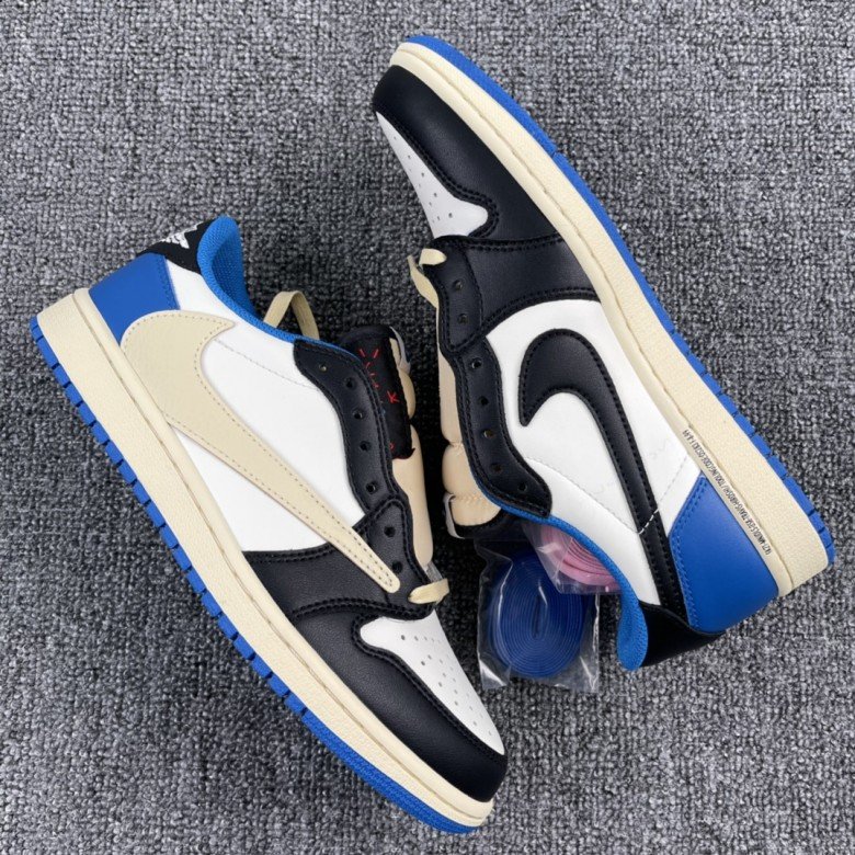 Fragment x Travis Scott x Air Jordan 1 Low