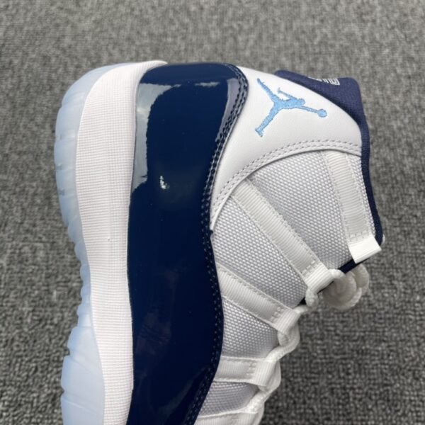 Jordan 11 Retro UNC Win Like 82