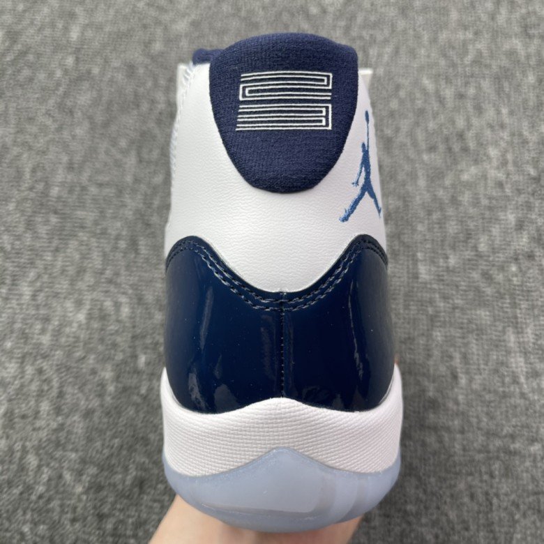 Jordan 11 Retro UNC Win Like 82