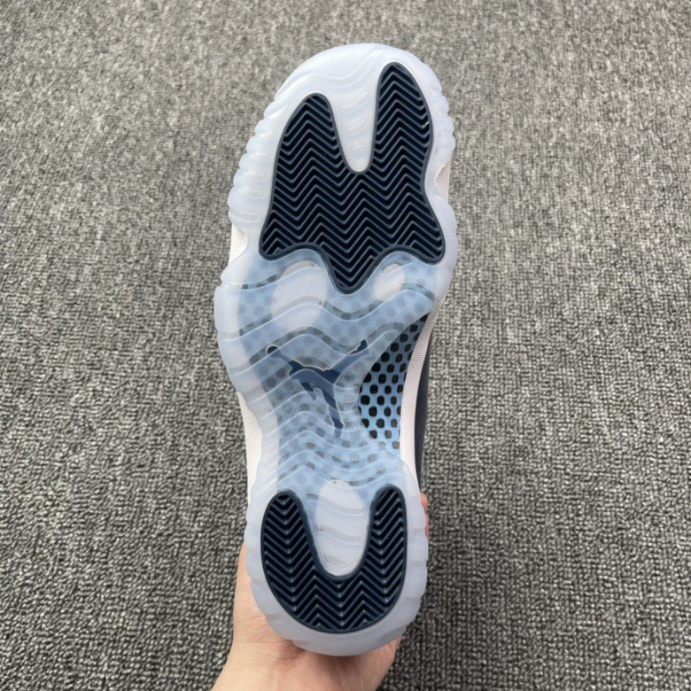 Jordan 11 Retro UNC Win Like 82