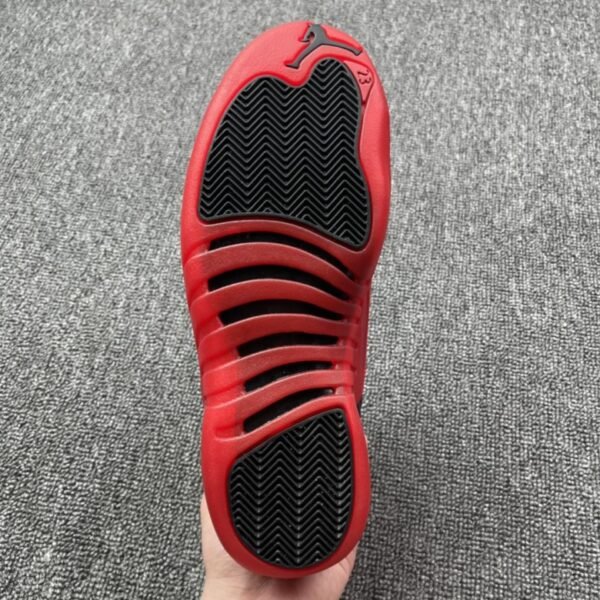 Jordan 12 Retro Reverse Flu Game