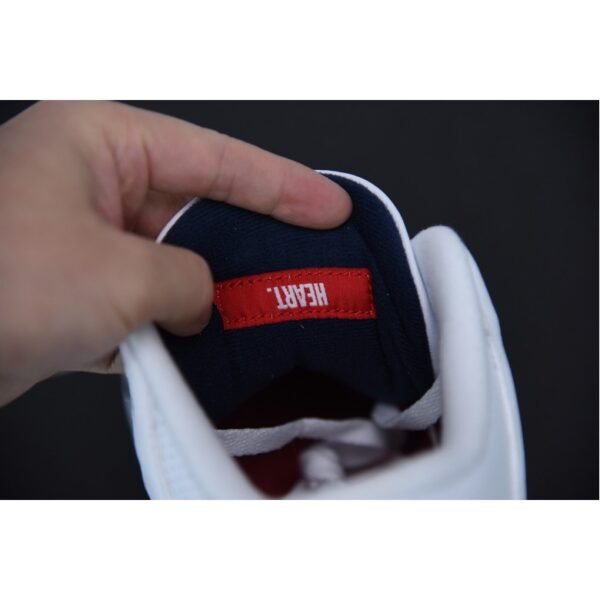 Jordan 3 Retro UNC (2020)