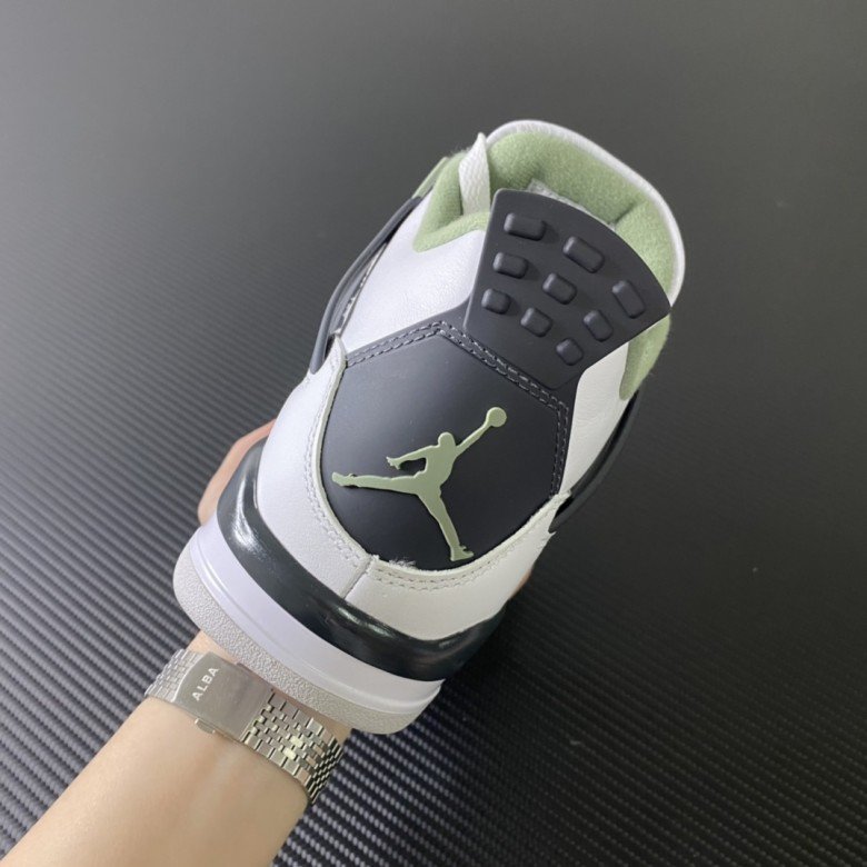 Jordan 4 Retro Seafoam WMs 2023
