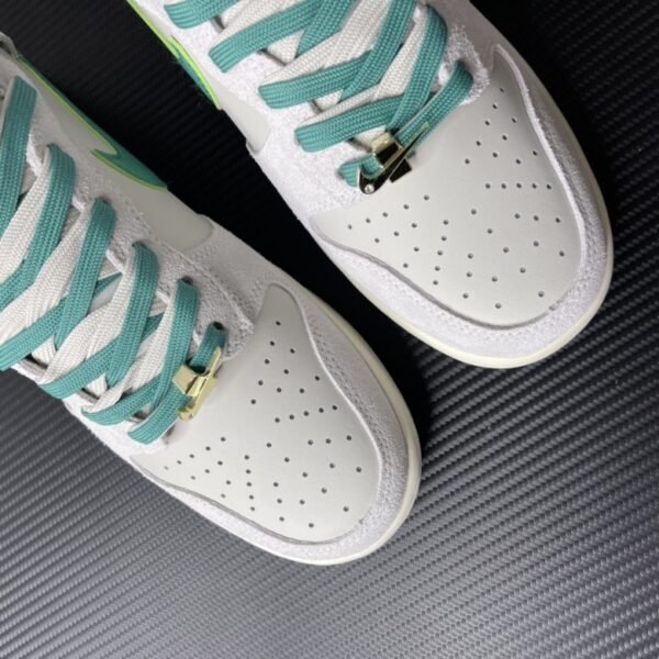Nike Dunk High First Use Sail
