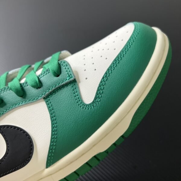Nike Dunk Lottery 2022