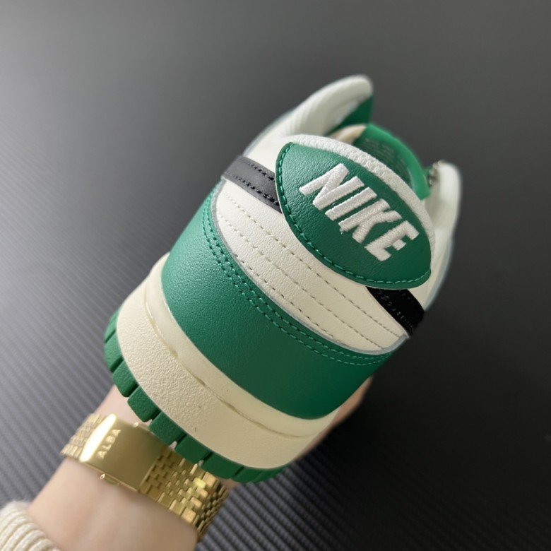 Nike Dunk Lottery 2022