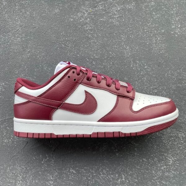 Nike Dunk Low Bordeaux