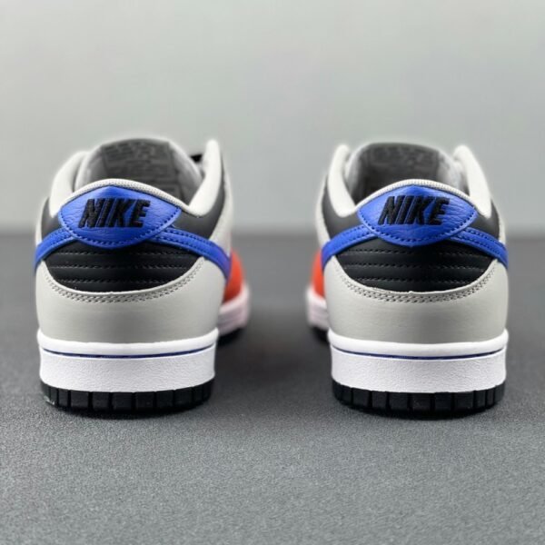 Nike Dunk Low EMB NBA 75th Anniversary Knicks