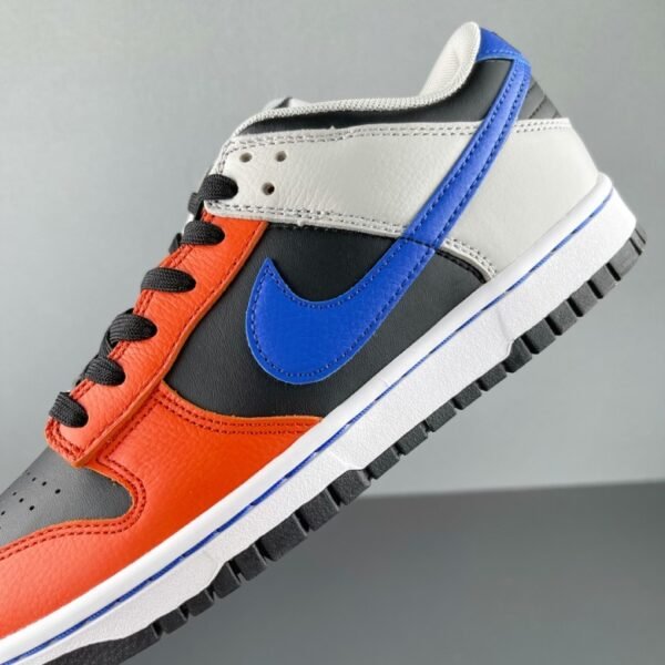 Nike Dunk Low EMB NBA 75th Anniversary Knicks