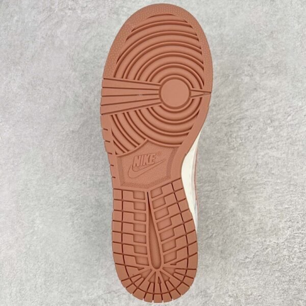 Nike Dunk Low Fossil Rose