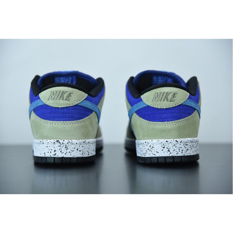 Nike Dunk Low SB ACG Celadon