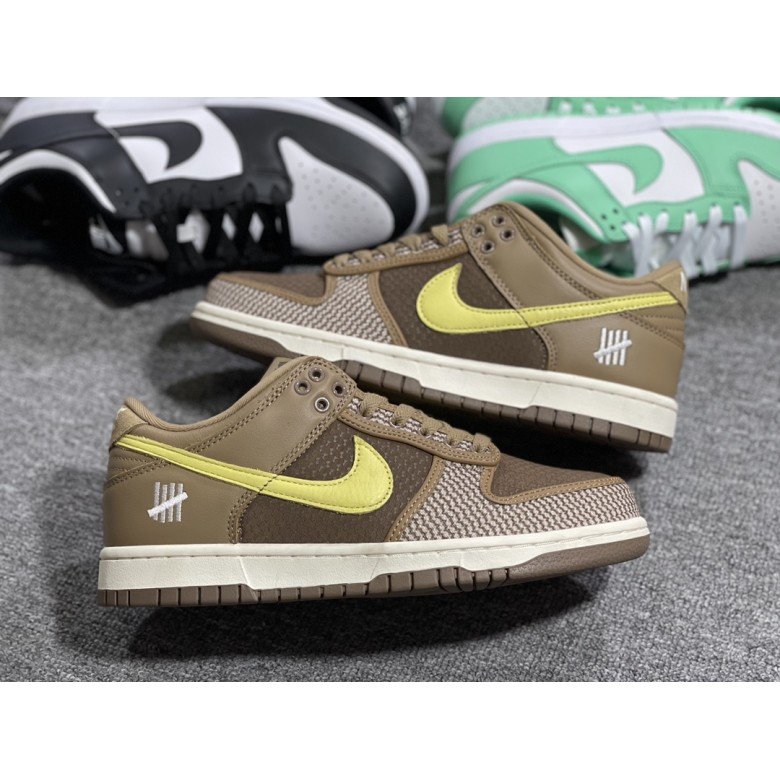 Nike Dunk Low SP UNDEFEATED Canteen Dunk Vs. AF1 Pack