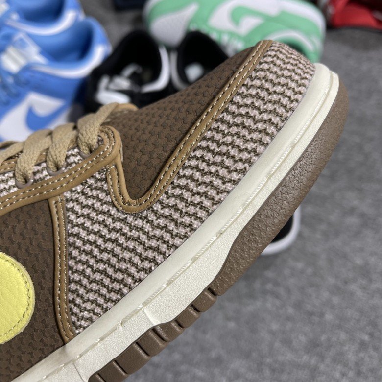 Nike Dunk Low SP UNDEFEATED Canteen Dunk Vs. AF1 Pack
