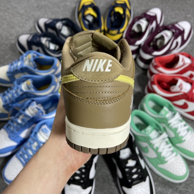 Nike Dunk Low SP UNDEFEATED Canteen Dunk Vs. AF1 Pack