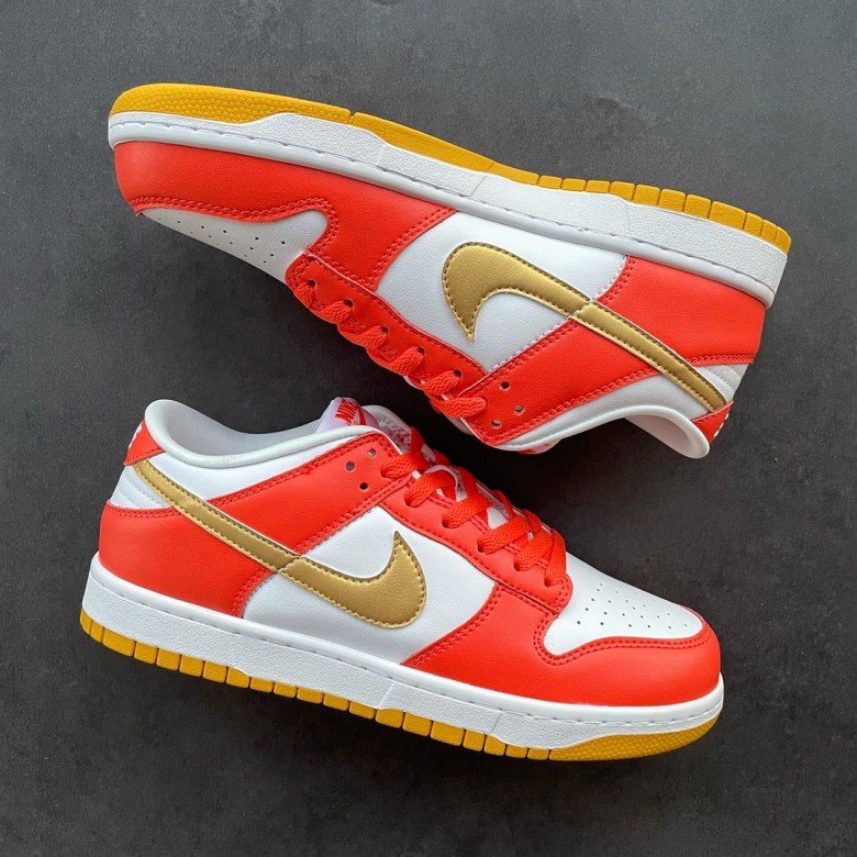 Nike Dunk Low University Gold