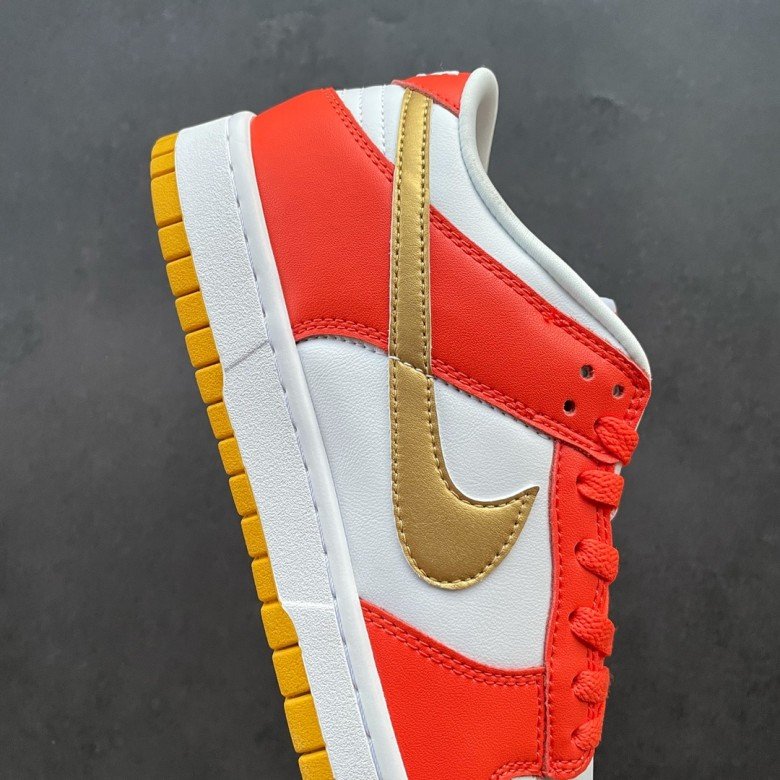 Nike Dunk Low University Gold