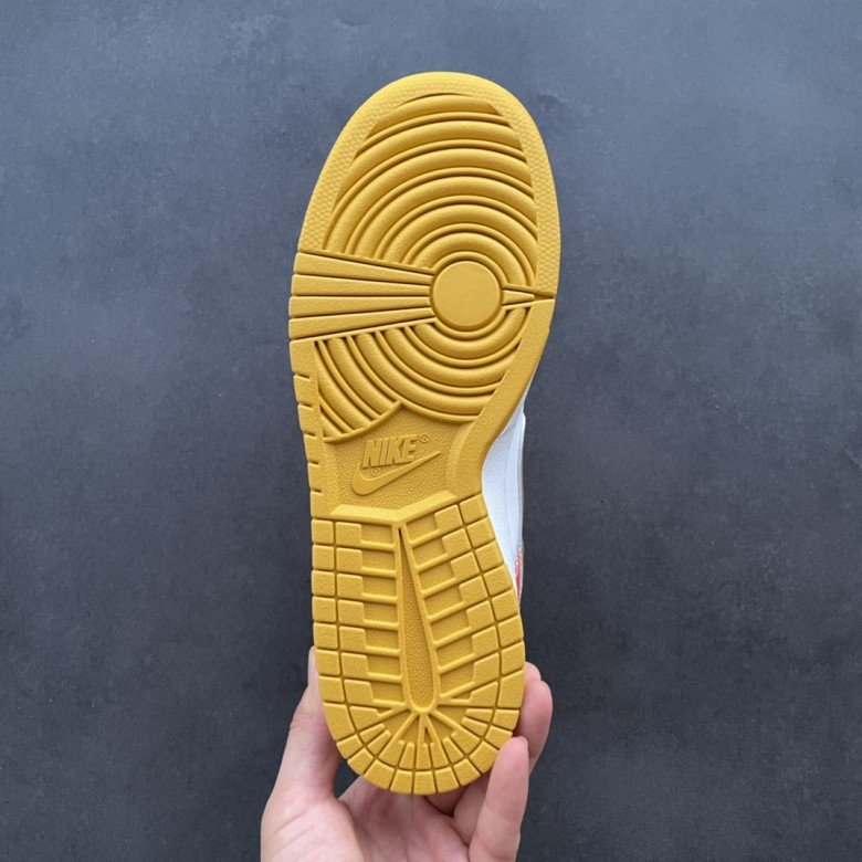 Nike Dunk Low University Gold