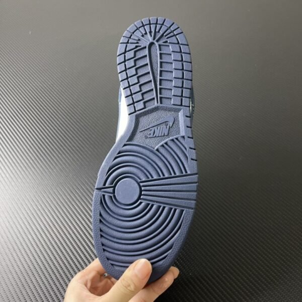 Nike Dunk Low Vintage Navy (W)