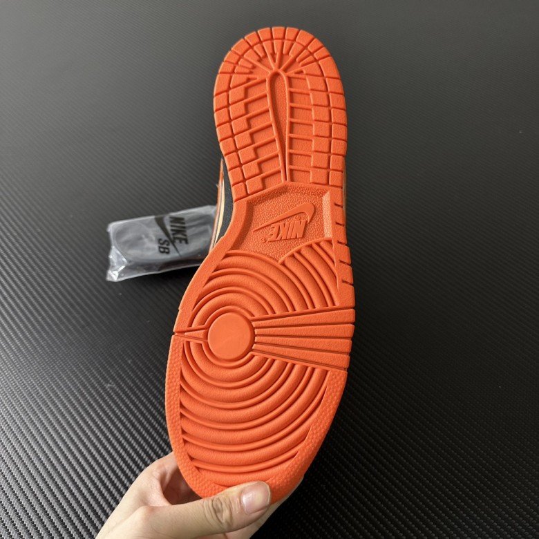 Nike Dunk Orange Lobster 2022