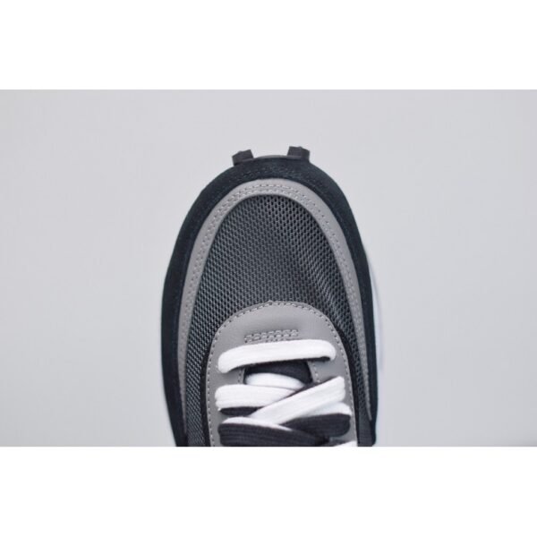 Nike LD Waffle Sacai Black