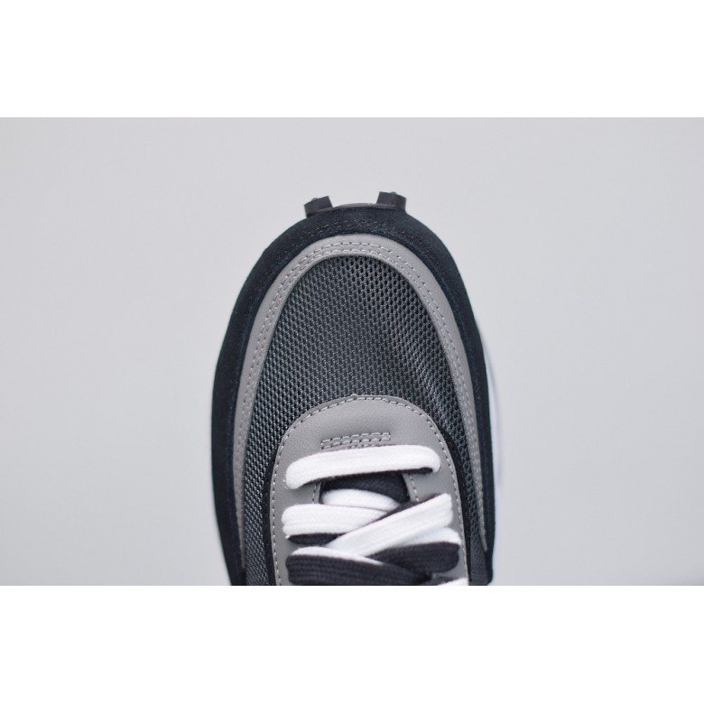 Nike LD Waffle Sacai Black