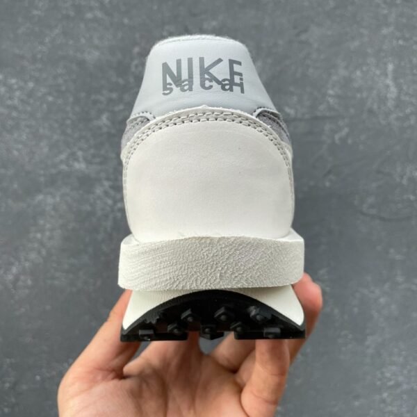 Nike LD Waffle Sacai Summit White