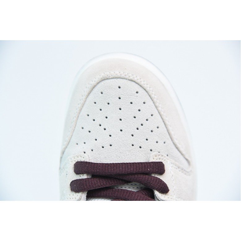 Nike SB Dunk Low Desert Sand Mahogany