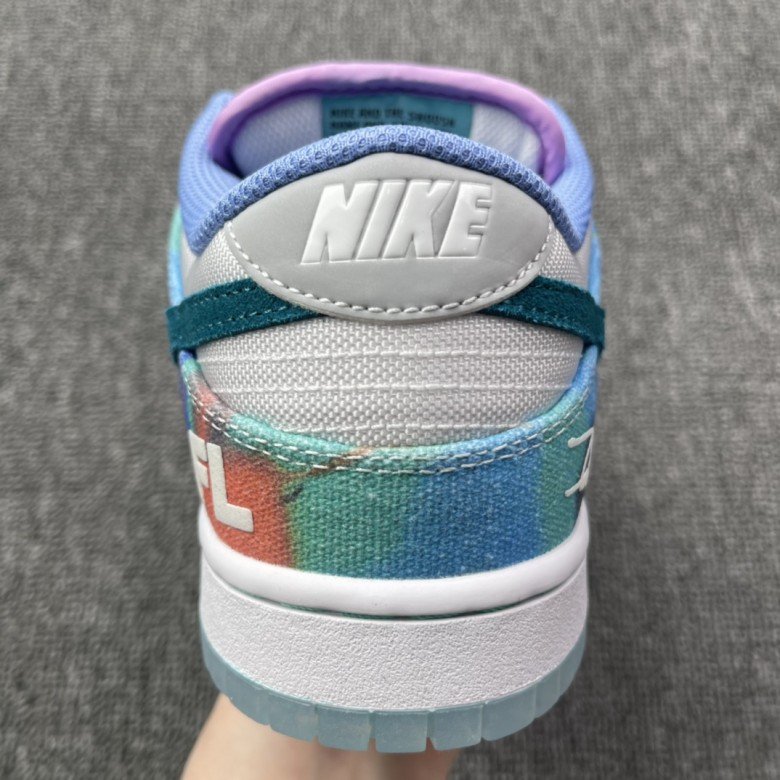 Nike SB Dunk Low Futura Laboratories Bleached Aqua