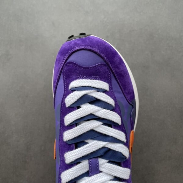 Nike Vaporwaffle sacai Dark Iris 2021