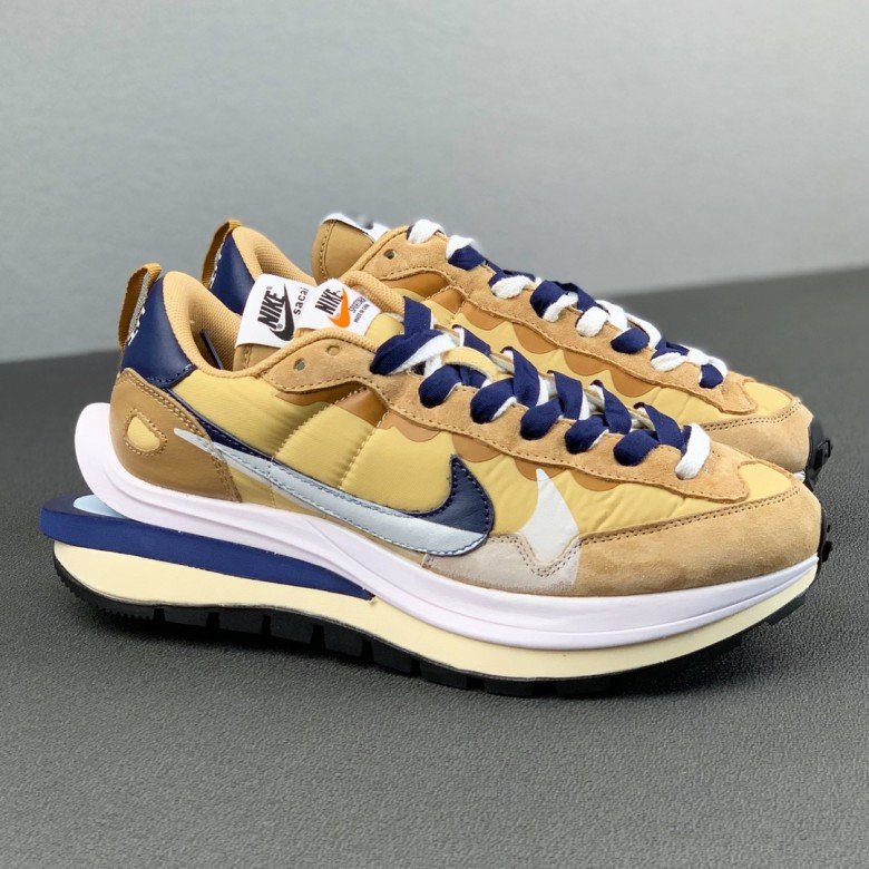 Nike Vaporwaffle sacai Sesame Blue Void 2021