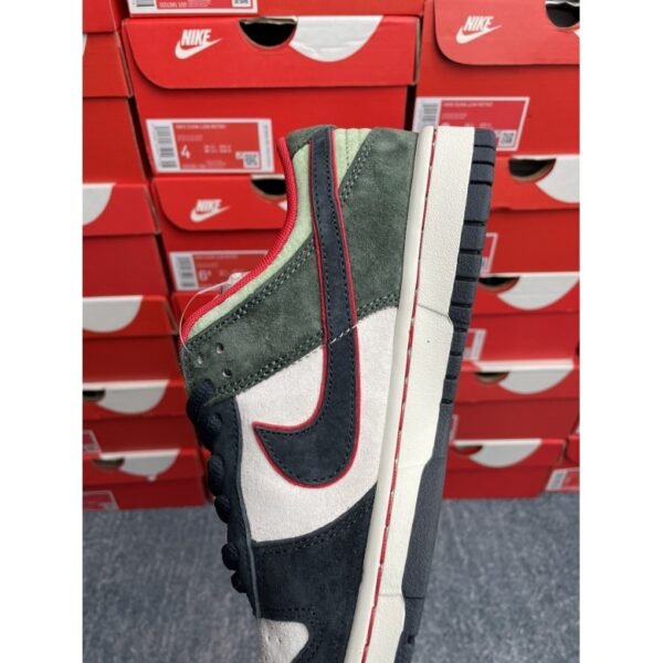 Otomo Katsuhiro X Nike SB Dunk Low Steamboy OST Green Blue Red