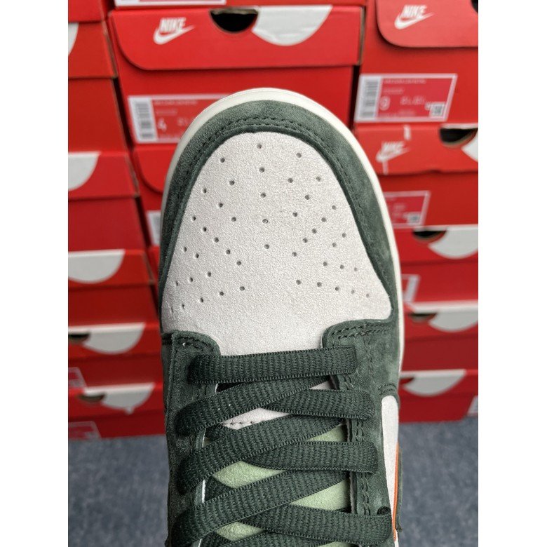 Otomo Katsuhiro X Nike SB Dunk Low Steamboy OST Green Orange