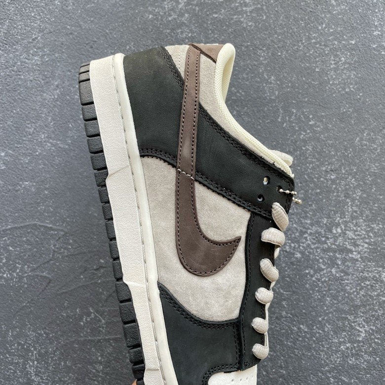 Otomo Katsuhiro X Nike SB Dunk Low Steamboy OST Grey Brown Mocha