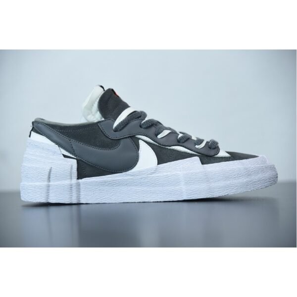 Sacai X Blazer Low Dark Grey 2021
