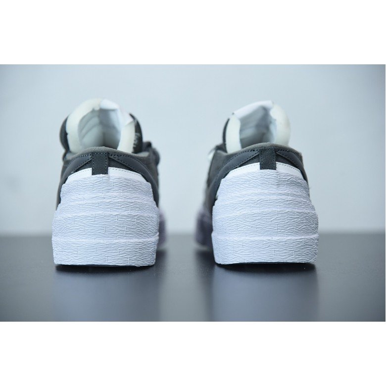 Sacai X Blazer Low Dark Grey 2021