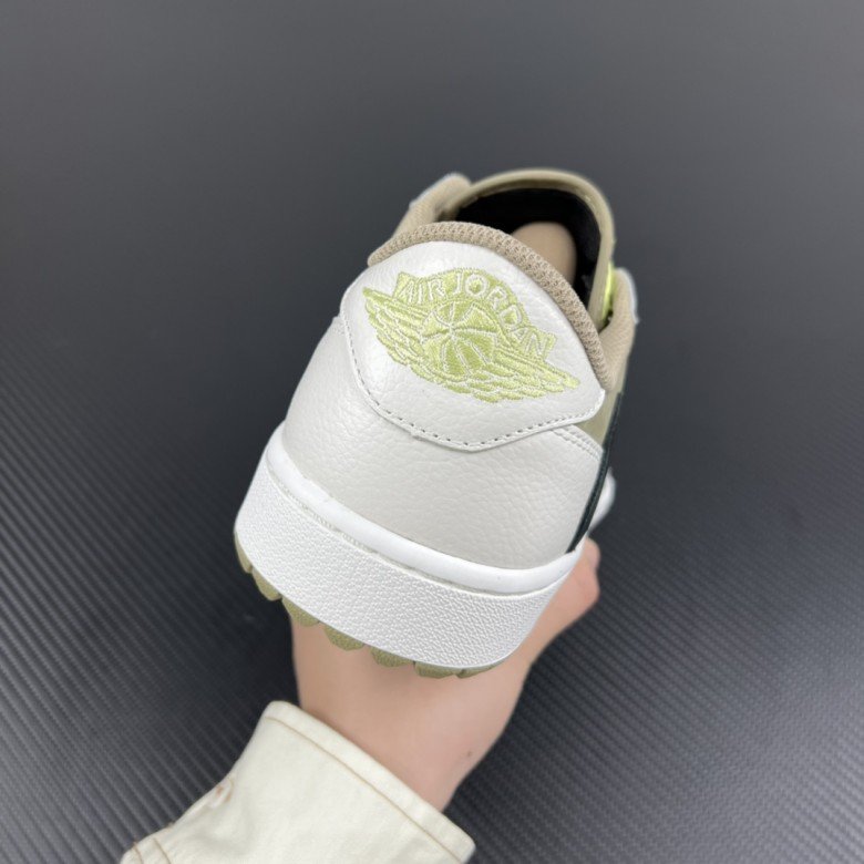 Travis Scott X Air Jordan 1 Low Golf Neutral Olive