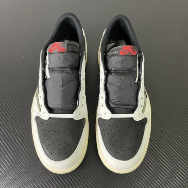 Travis Scott x Air Jordan 1 Low OG SP WMNS Olive
