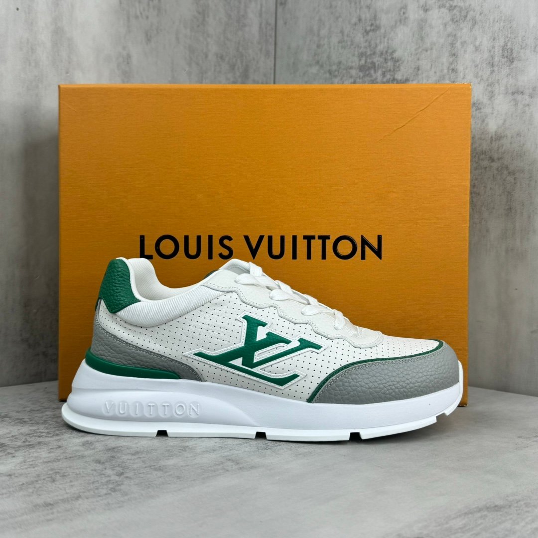 LOUIS VUITTON CALSSIC SNEAKER green
