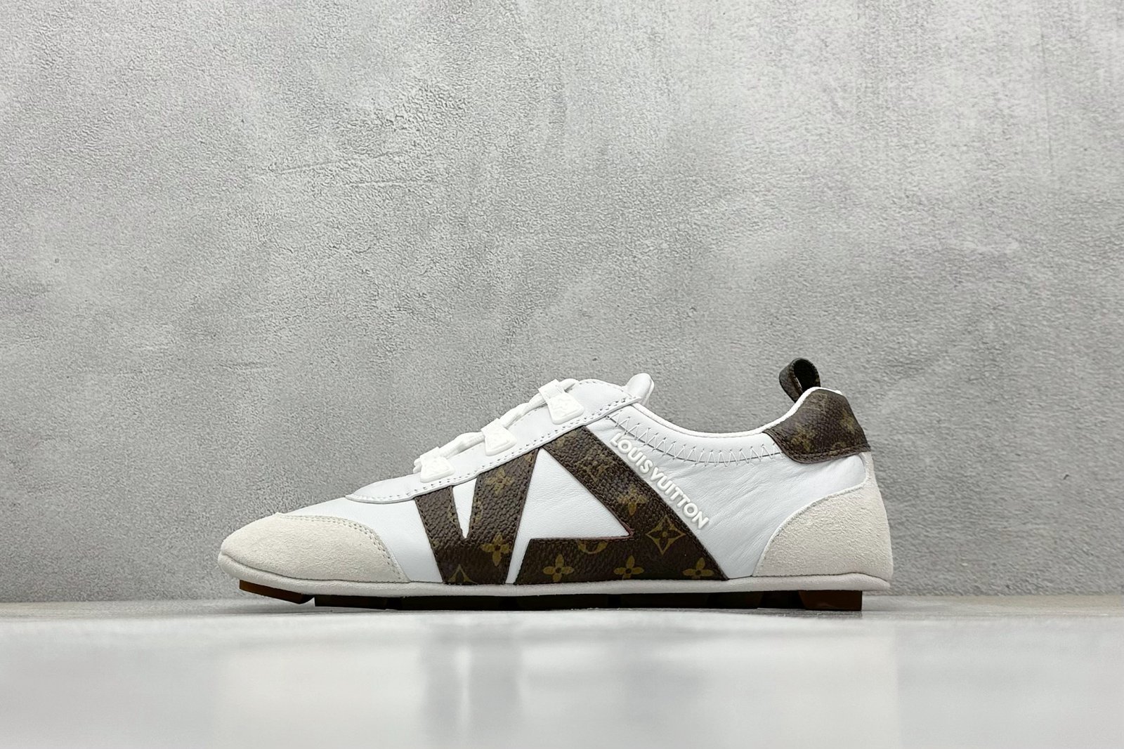 LOUIS VUITTON SneaKerina 2025 Spring/Summer Women's Training Shoes white