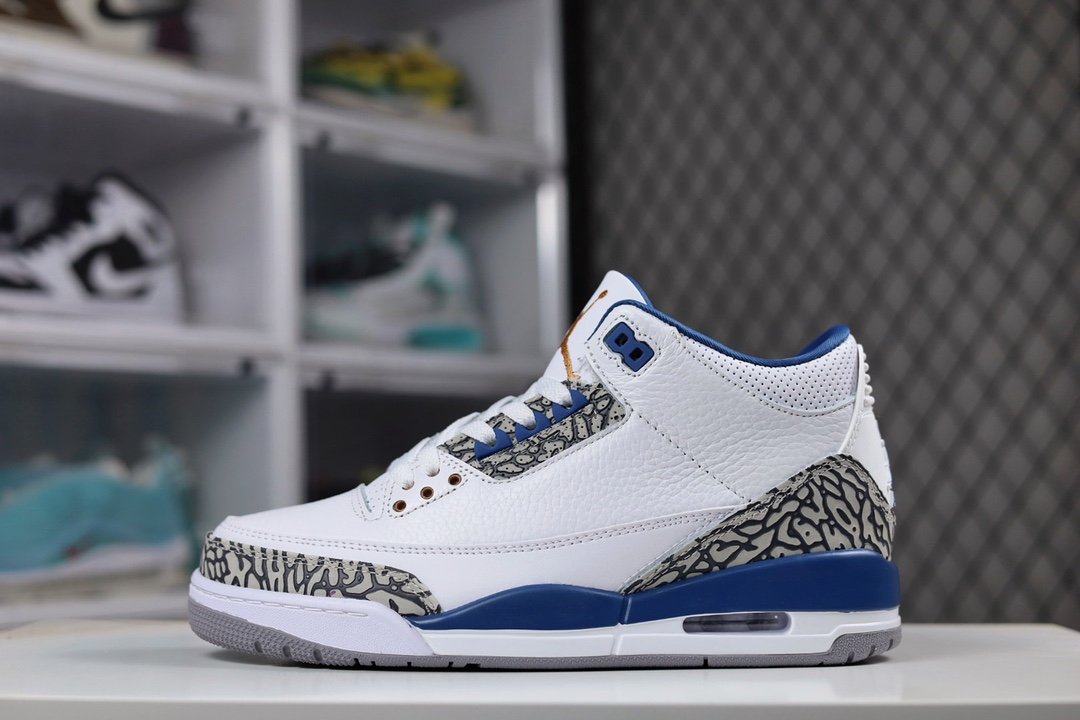 Air Jordan 3 Retro Wizards CT8532-148