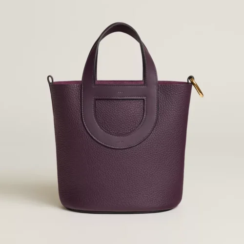 Hermès In-the-Loop 18 Cassis