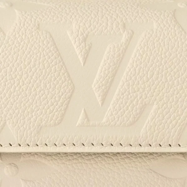 Wallet on Chain Ivy M82210
