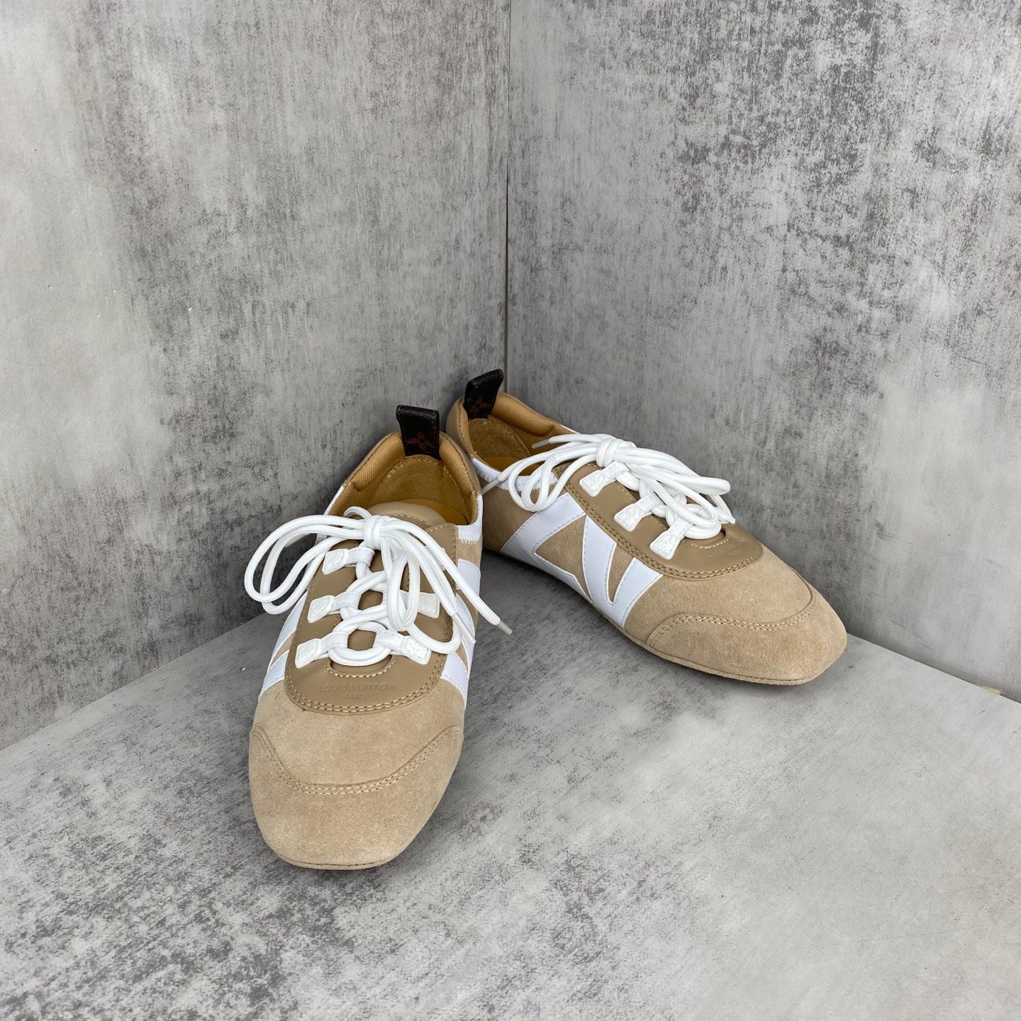LOUIS VUITTON SneaKerina 2025 Spring/Summer Women's Training Shoes khaki