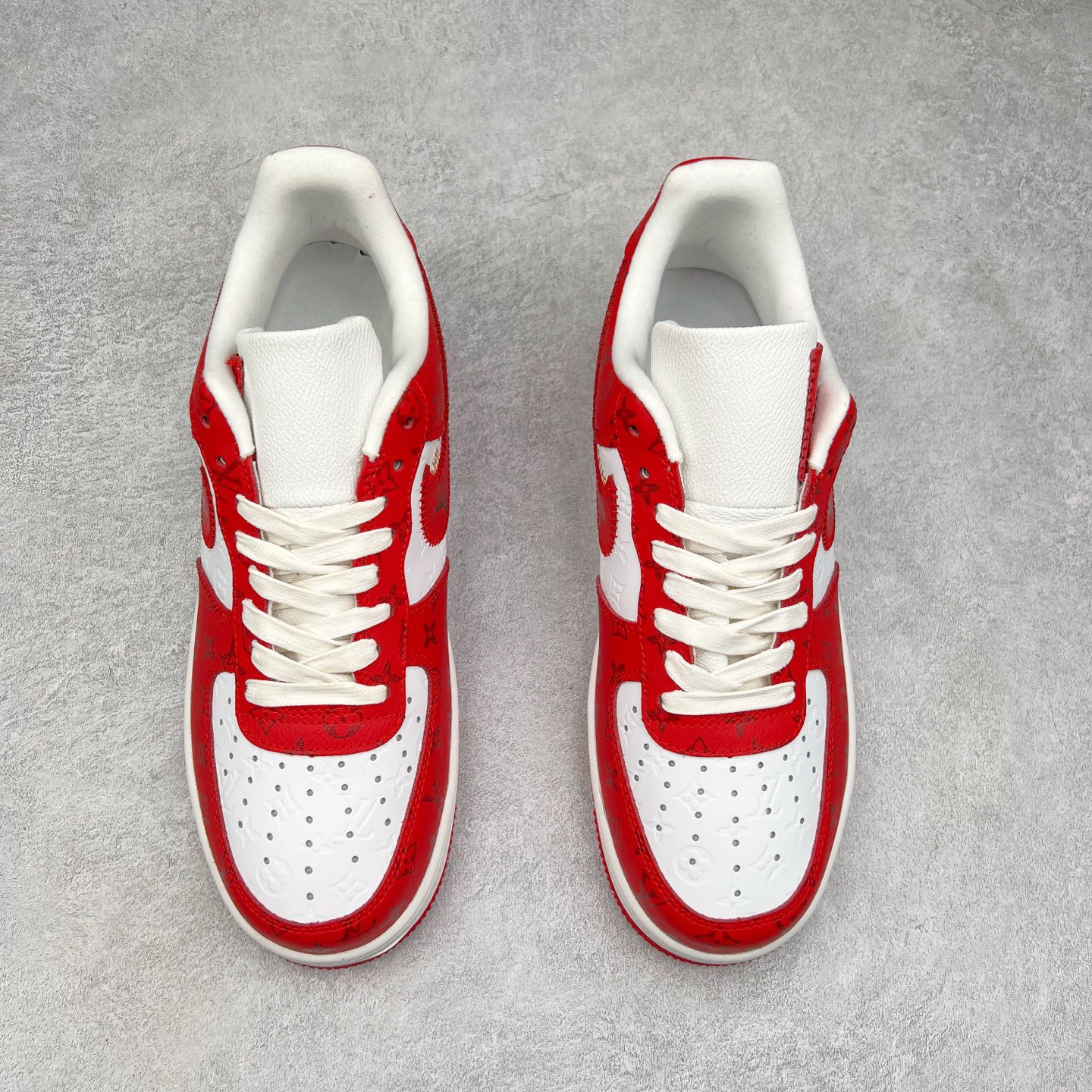 Louis Vuitton x NIKE Air Force 1 Low