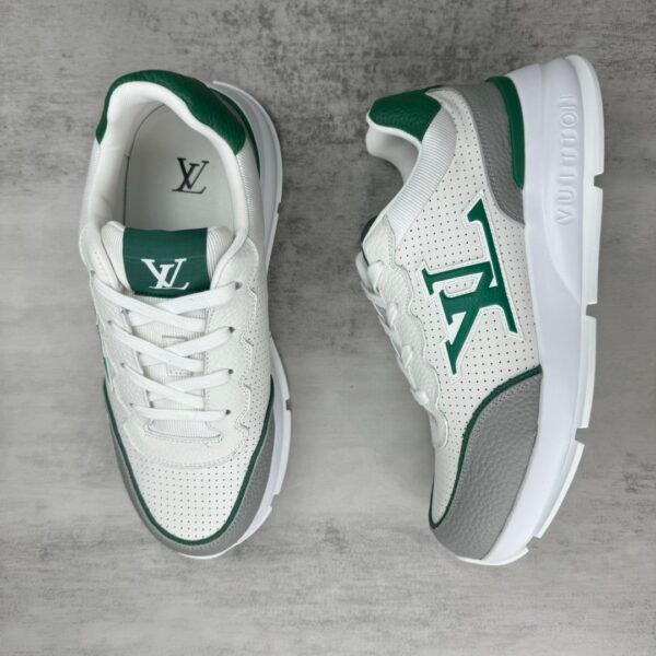 LOUIS VUITTON CALSSIC SNEAKER green