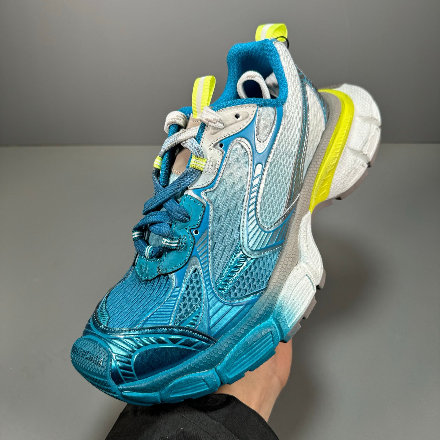 Balenciaga Phantom Sneaker 3XL 734734W3XTS9479